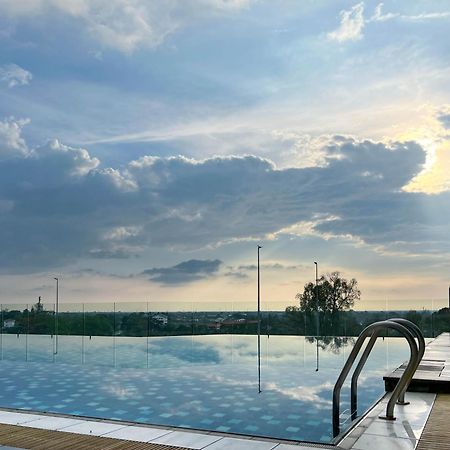 Modern Muji Home Retreat Near Taiping Lake Garden With Free Netflix Exterior photo