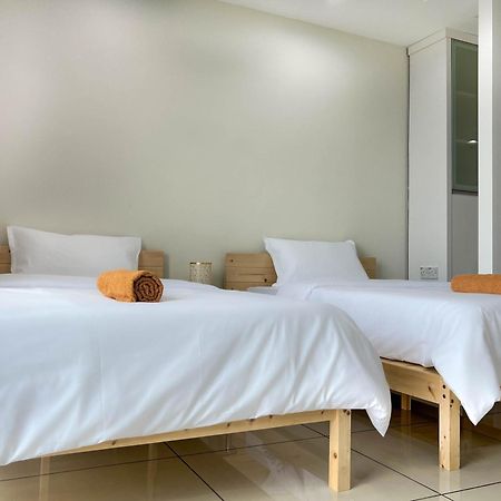 Modern Muji Home Retreat Near Taiping Lake Garden With Free Netflix Exterior photo